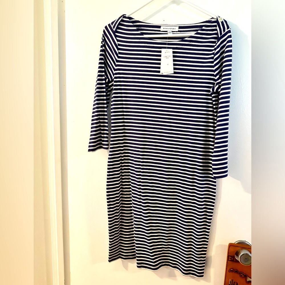 Banana Republic NWT Navy & White Dress
